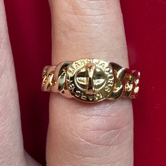 Marc By Marc Jacobs Gold Chain Ring with Brand Logo - Picture 6 of 6